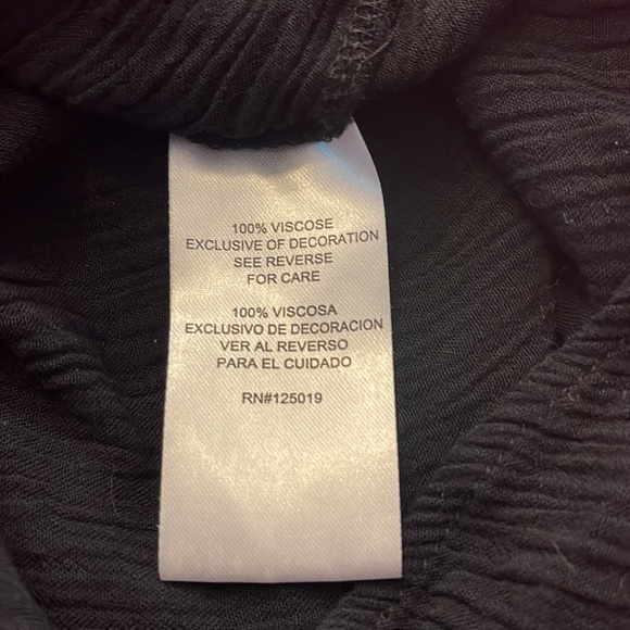 Oops👙Washed my wife’s Beautiful Black Joseph A Swimsuit CoverUp n hot water! 💦 - Picture 8 of 9